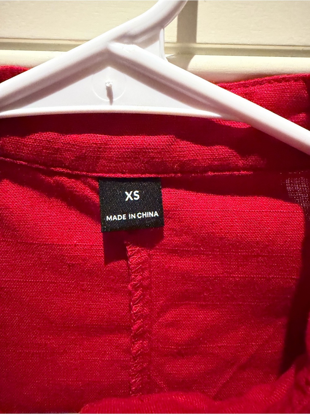 SHEIN Red Ruffle Button-Front Top - Picture 5 of 6